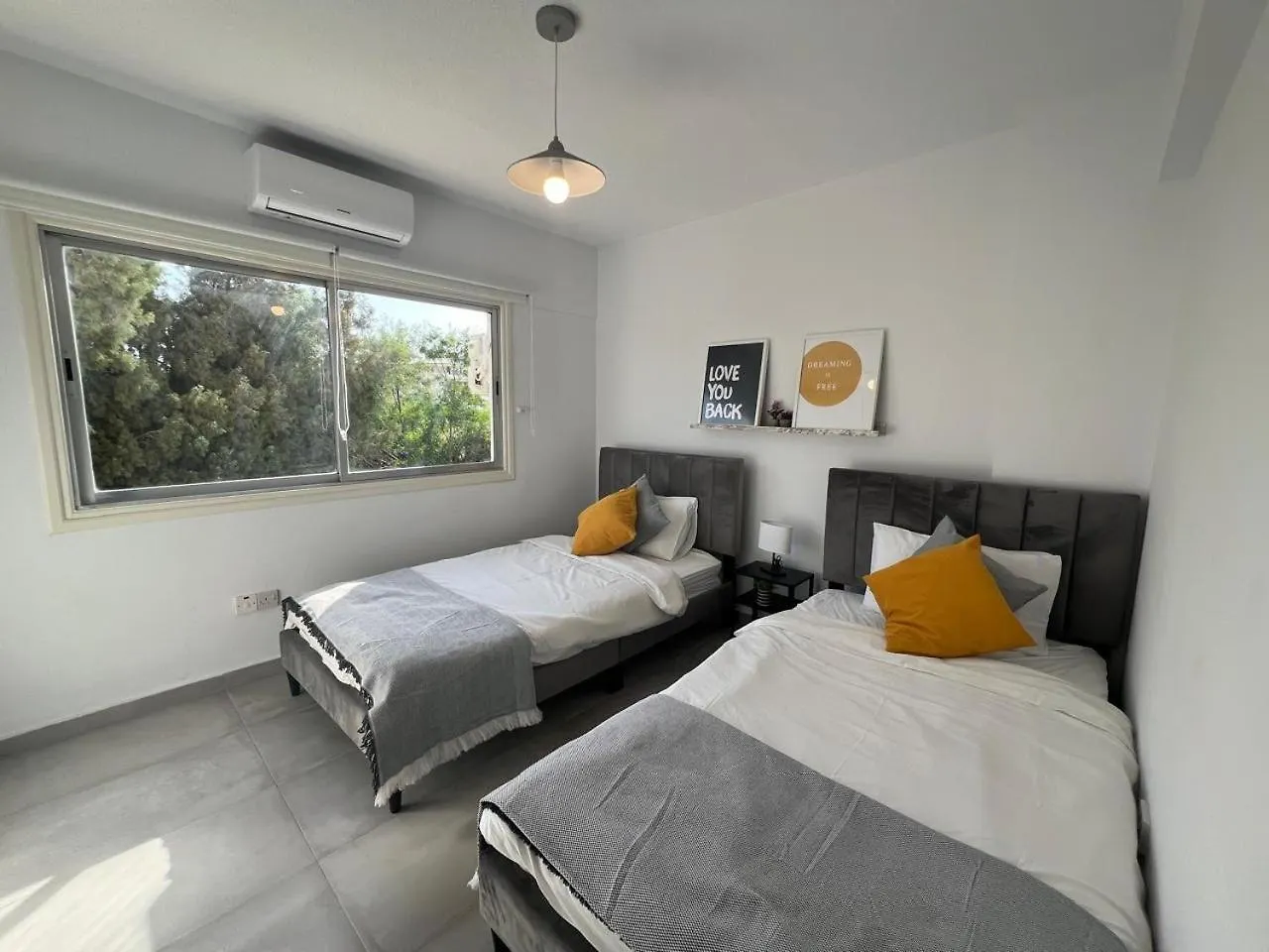 Sara 1 Apartment Larnaca